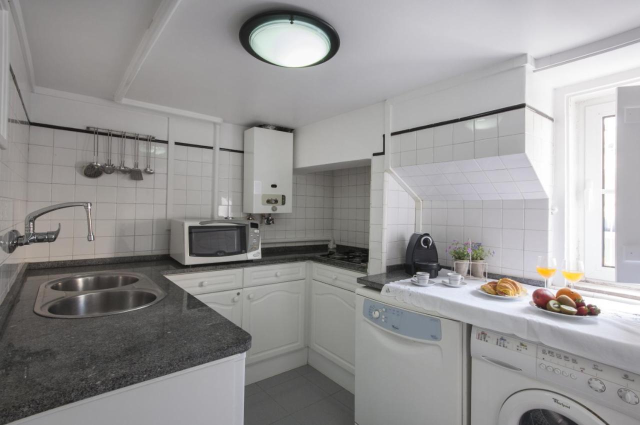 Chic Urban Retreat At Downtown With Balcony & Views Leilighet Lisboa Eksteriør bilde